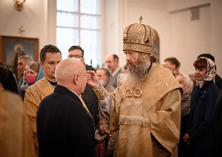Глава Томской митрополии возглавил престольные торжества в Александро-Невском храме