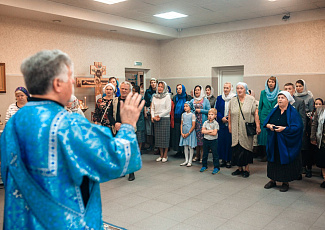 Настоятель нашего храма разделил радость престольного торжества с приходом Богородичного храма села Тимирязевского