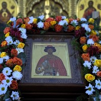 В нашем храме отметили зимний престольный праздник архиерейской Божественной литургией