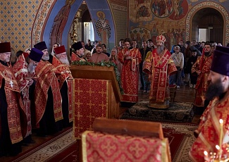 К празднику Пасхи священнослужитель нашего храма удостоен архиерейской награды