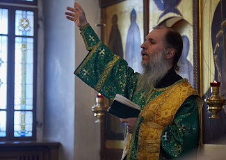 Духовенство и прихожане нашего храма приняли участие в зимних торжествах в честь святого старца Феодора Томского